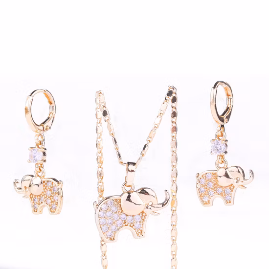 Weibliches Geschenk-Schmuckset mit 18 Karat vergoldetem Kubikzirkonimitat-Charm